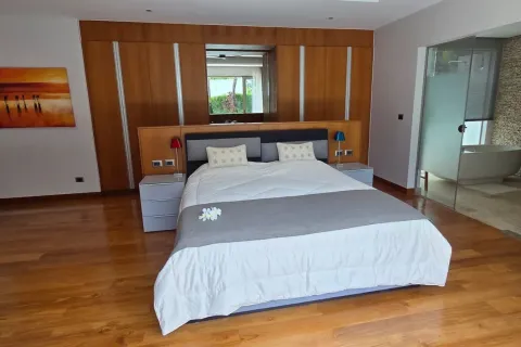 Haus in Bang Tao, Thailand 5 Schlafzimmer № 179136 - Foto 6