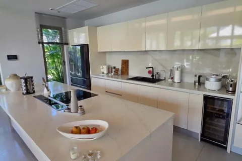 Haus in Bang Tao, Thailand 5 Schlafzimmer № 179136 - Foto 5