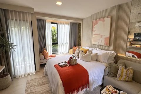 Condo in Phuket, Thailand, 2 bedrooms in Dcondo Cove № 179132