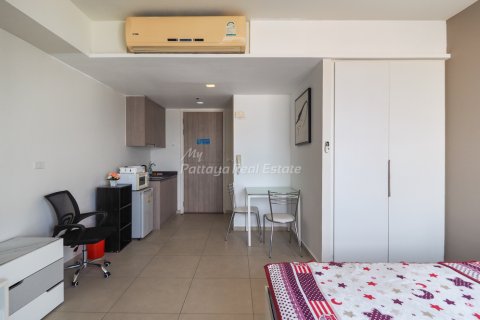 Estudio en el condominio en Bang Lamung, Tailandia № 205238 - foto 4