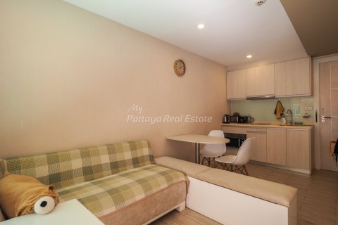 Condominio de 1 dormitorio en Bang Lamung, Tailandia № 205235 - foto 6