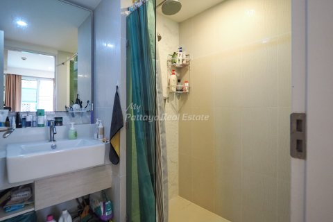 Condominio de 1 dormitorio en Bang Lamung, Tailandia № 205235 - foto 11