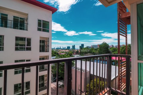 Estudio en el condominio en Bang Lamung, Tailandia № 205234 - foto 10
