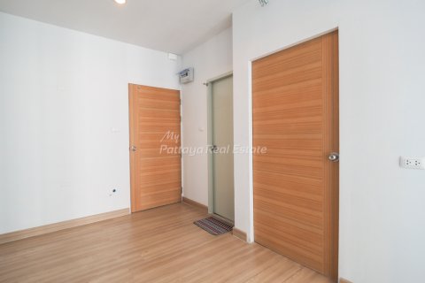 Condominio de 1 dormitorio en Pattaya, Tailandia № 205232 - foto 4