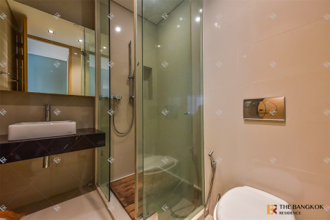 Condo in Bangkok, Thailand, 2 bedrooms № 220629 - photo 7