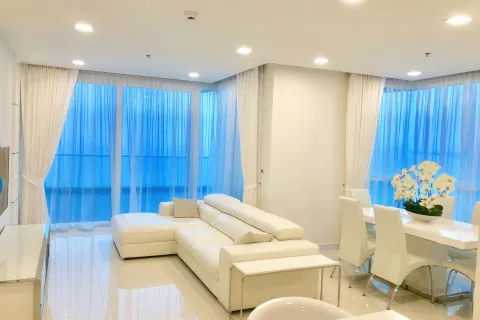 Apartamento de 2 dormitorios en Pattaya, Tailandia № 155702 - foto 22