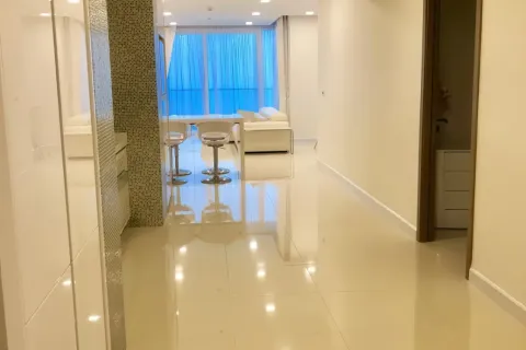 Apartamento de 2 dormitorios en Pattaya, Tailandia № 155702 - foto 20