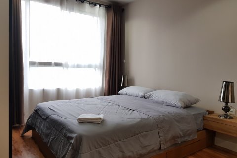 Estudio en el condominio en Bangkok, Tailandia № 143717 - foto 2