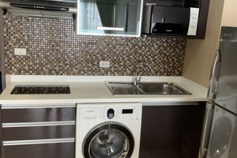 Condominio de 1 dormitorio en Bangkok, Tailandia № 143721 - foto 8
