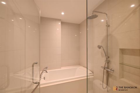 Condominio de 2 dormitorios en Bangkok, Tailandia № 187571 - foto 2