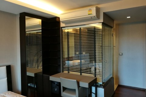 Estudio en el condominio en Watthana, Bangkok, Tailandia № 173493 - foto 11