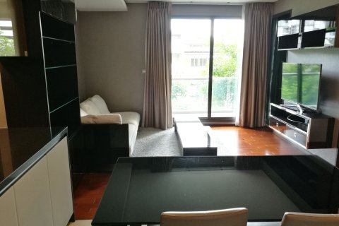Studio in the Condo in Watthana, Bangkok, Thailand  № 173493