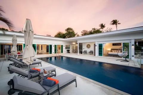 Chalet de 3 dormitorios en Phuket, Tailandia № 173495 - foto 6