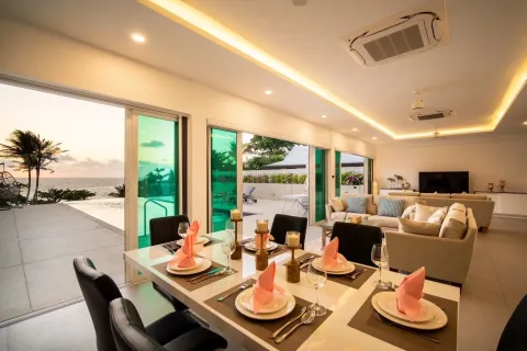 Chalet de 3 dormitorios en Phuket, Tailandia № 173495 - foto 10