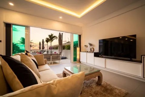 Chalet de 3 dormitorios en Phuket, Tailandia № 173495 - foto 8