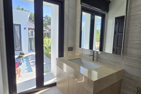 Chalet de 3 dormitorios en Hang Dong, Tailandia № 173494 - foto 19