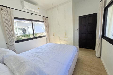 Chalet de 3 dormitorios en Hang Dong, Tailandia № 173494 - foto 20