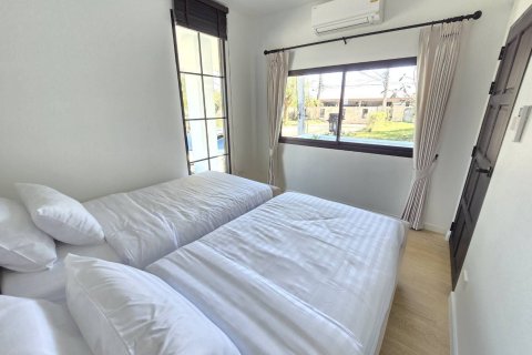 Chalet de 3 dormitorios en Hang Dong, Tailandia № 173494 - foto 15