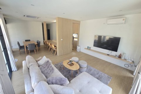 Chalet de 3 dormitorios en Hang Dong, Tailandia № 173494 - foto 12