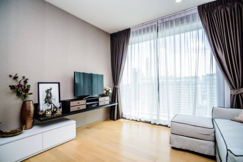 Condominio de 1 dormitorio en Phaya Thai, Bangkok, Tailandia № 143829 - foto 2