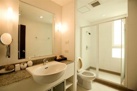 Condominio de 2 dormitorios en Bangkok, Tailandia № 143831 - foto 6