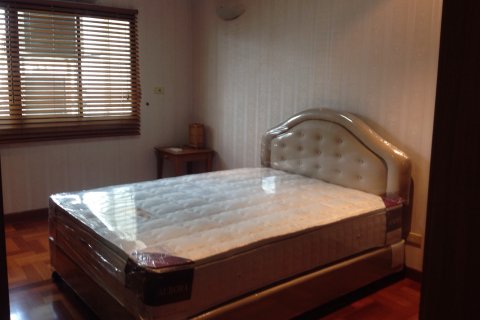 Condominio de 2 dormitorios en Bangkok, Tailandia № 143832 - foto 5