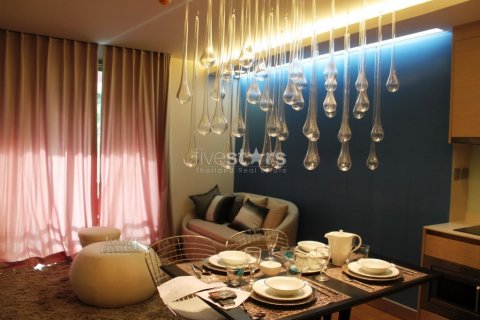 Condominio de 1 dormitorio en Bangkok, Tailandia № 67104 - foto 2