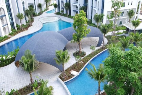 Apartamento de 2 habitaciones en Pattaya, Tailandia № 194717 - foto 15
