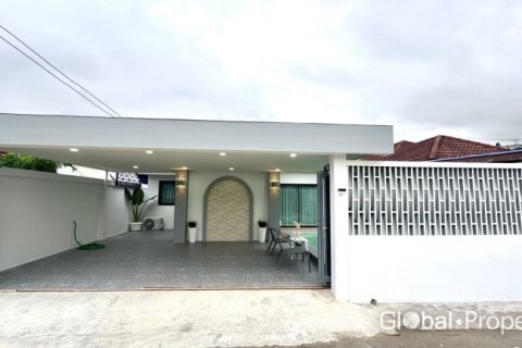 Haus in Pattaya, Thailand 3 Schlafzimmer № 194713