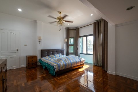 Maison à Chiang Mai, Thaïlande 3 chambres № 172500 - photo 10
