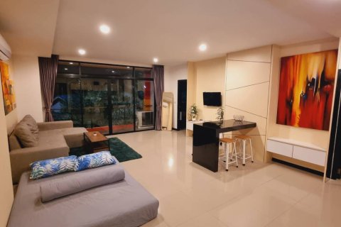 Condo in Phuket, Thailand, 2 bedrooms  № 161454 - photo 2