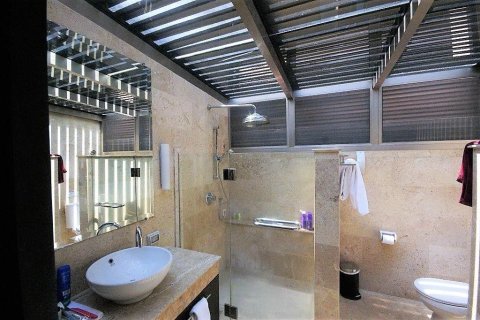Chalet de 2 dormitorios en Kathu, Tailandia № 148673 - foto 26