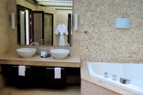 Chalet de 2 dormitorios en Kathu, Tailandia № 148673 - foto 28