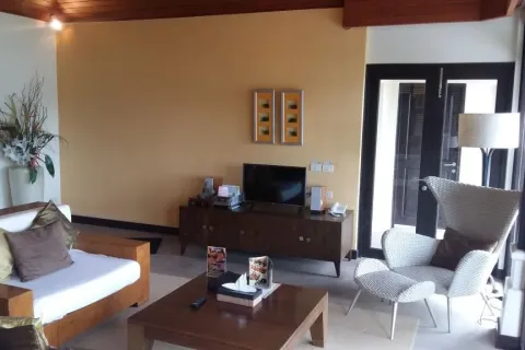 Chalet de 2 dormitorios en Kathu, Tailandia № 148673 - foto 10