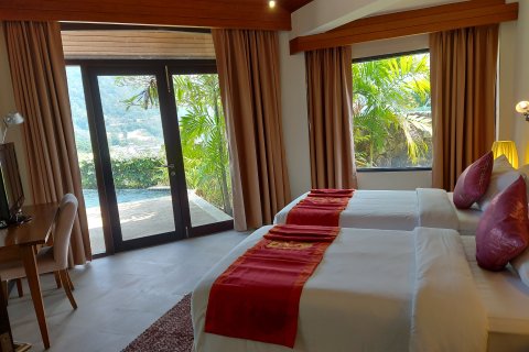 Chalet de 2 dormitorios en Kathu, Tailandia № 148673 - foto 25