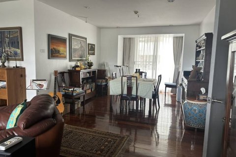 Condominio de 3 dormitorios en Bangkok, Tailandia № 172937 - foto 3