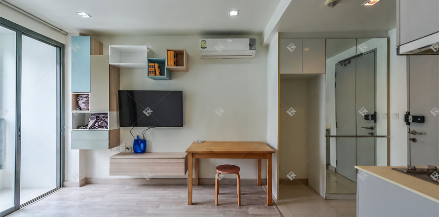 Condominio de 2 dormitorios en Bangkok, Tailandia № 209236