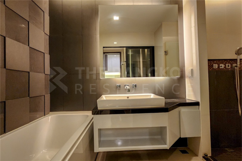 Eigentumswohnung in Bangkok, Thailand, 1 Schlafzimmer  № 233187 - Foto 5