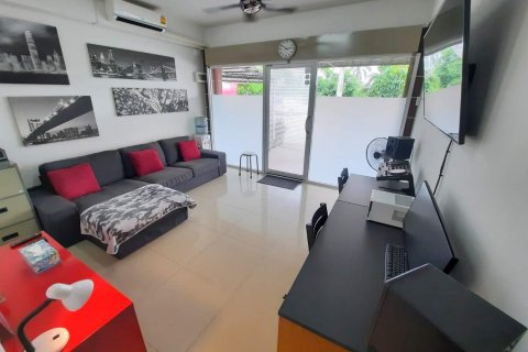 Casa de 2 dormitorios en Pattaya, Tailandia № 205362 - foto 16