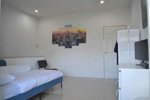 Casa de 2 dormitorios en Pattaya, Tailandia № 205362 - foto 11