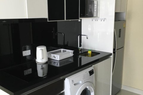 Estudio en el condominio en Pattaya, Tailandia № 205359 - foto 13