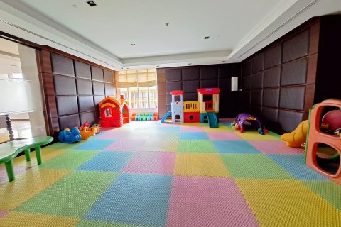 Condominio de 3 dormitorios en Bangkok, Tailandia № 205364 - foto 2