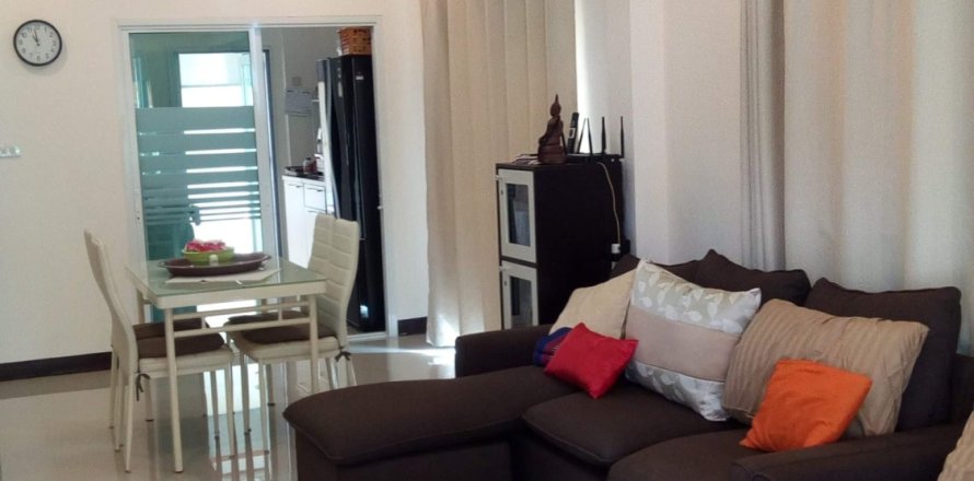 Casa de 2 dormitorios en Pattaya, Tailandia № 205363