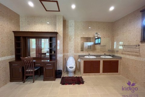 Chalet de 3 dormitorios en Chiang Mai, Tailandia № 162482 - foto 10