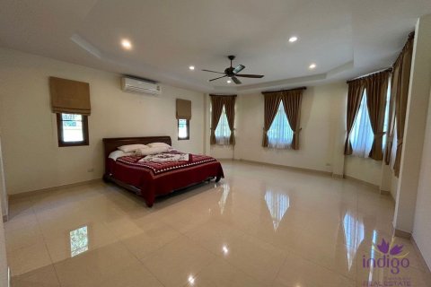 Chalet de 3 dormitorios en Chiang Mai, Tailandia № 162482 - foto 6