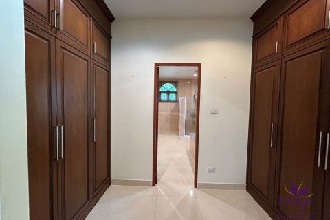 Chalet de 3 dormitorios en Chiang Mai, Tailandia № 162482 - foto 8