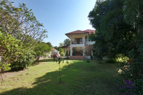 House in Chiang Mai, Thailand 3 bedrooms № 162485 - photo 2