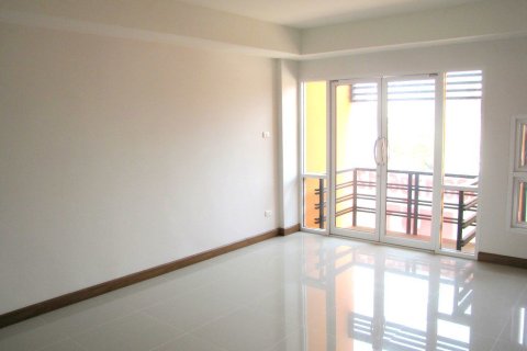 Commercial property in Chiang Mai, Thailand № 162487 - photo 6