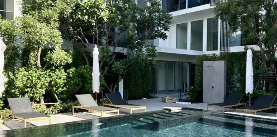 Condo in Phuket, Thailand, 2 bedrooms № 151124