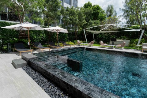 Condo in Phuket, Thailand, 2 bedrooms  № 151122 - photo 16